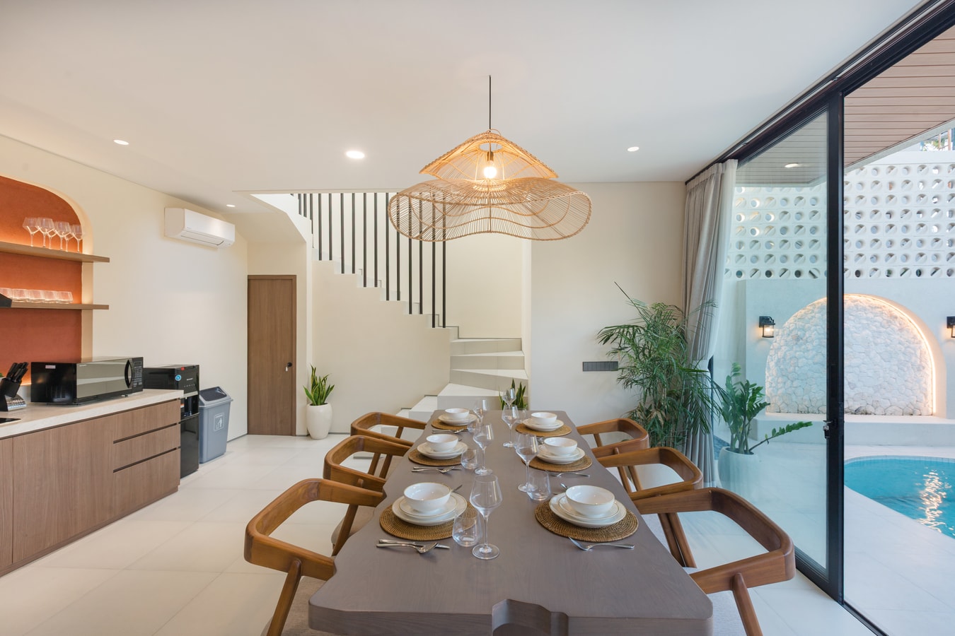 Casa Écru 2 - NEW 3 Bedroom Villa with Pool Berawa in Tibubeneng, Bali — image 11