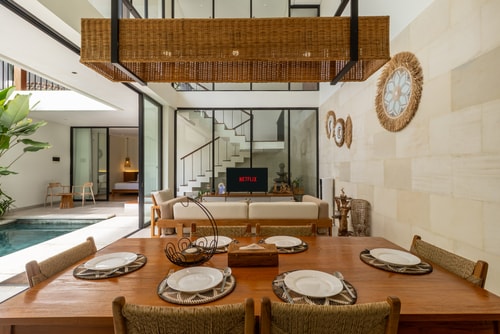 Nivassa - 3BR Villa with Pool, Near Berawa Beach in Canggu, Bali — image 2