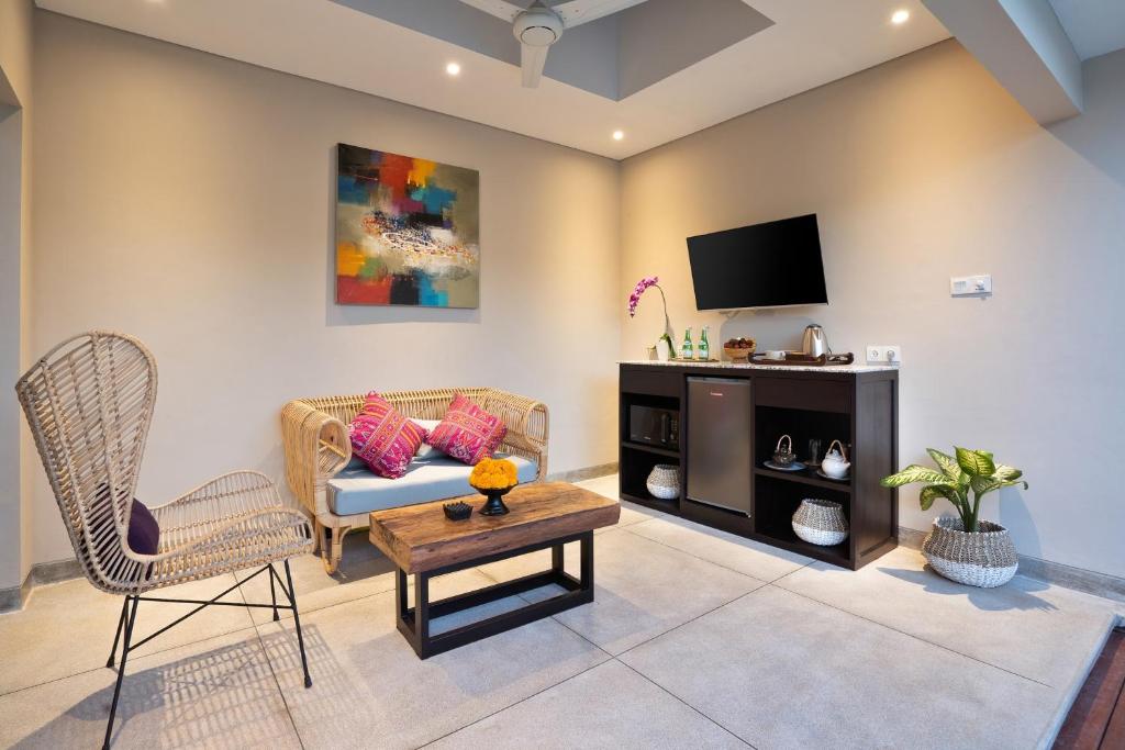 Steps From Surf 1 Bedroom Private Villa in Canggu