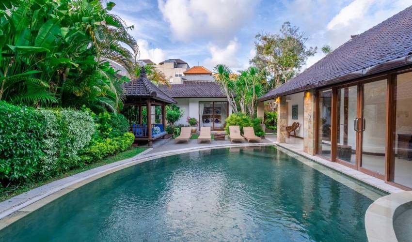 Seminyak Villa 3759 — image 3