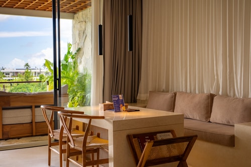 1BR Suite Canggu | Plunge Pool & Rice Fields View in Canggu, Bali — image 8