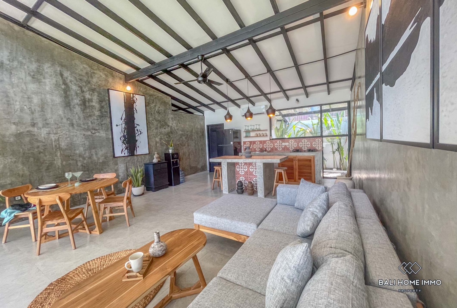 Beautiful 2 Bedrooms villa for rental in Bali Canggu residential side Buduk — image 2