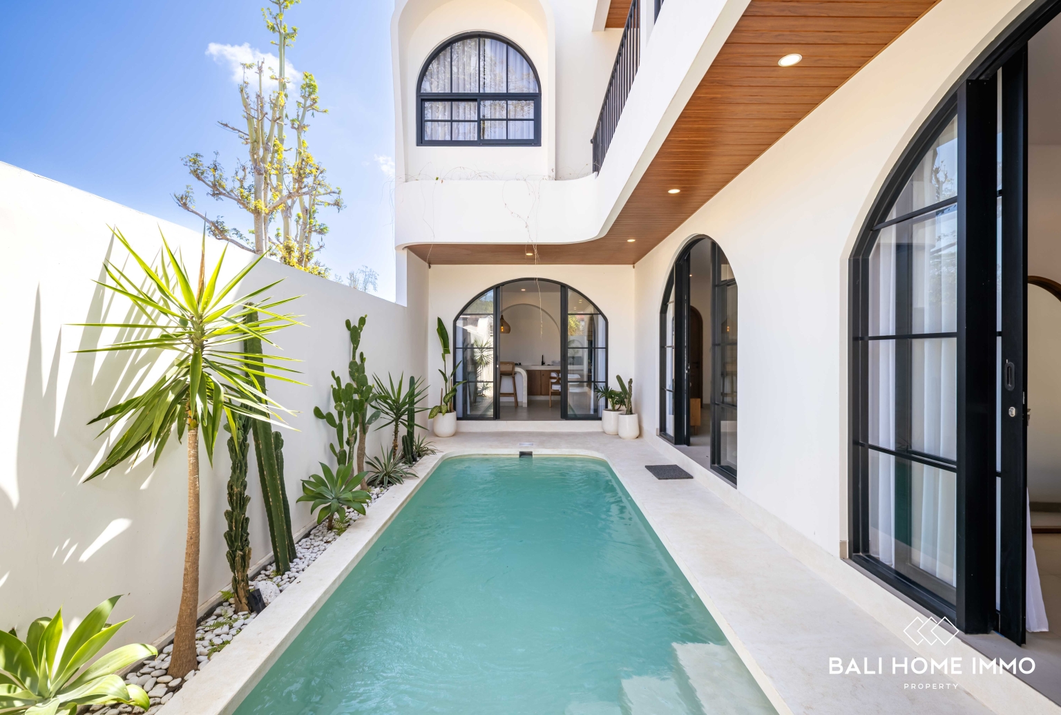 BEAUTIFUL 3 BEDROOMS VILLA FOR YEARLY & MONTHLY RENTAL IN BALANGAN — image 1
