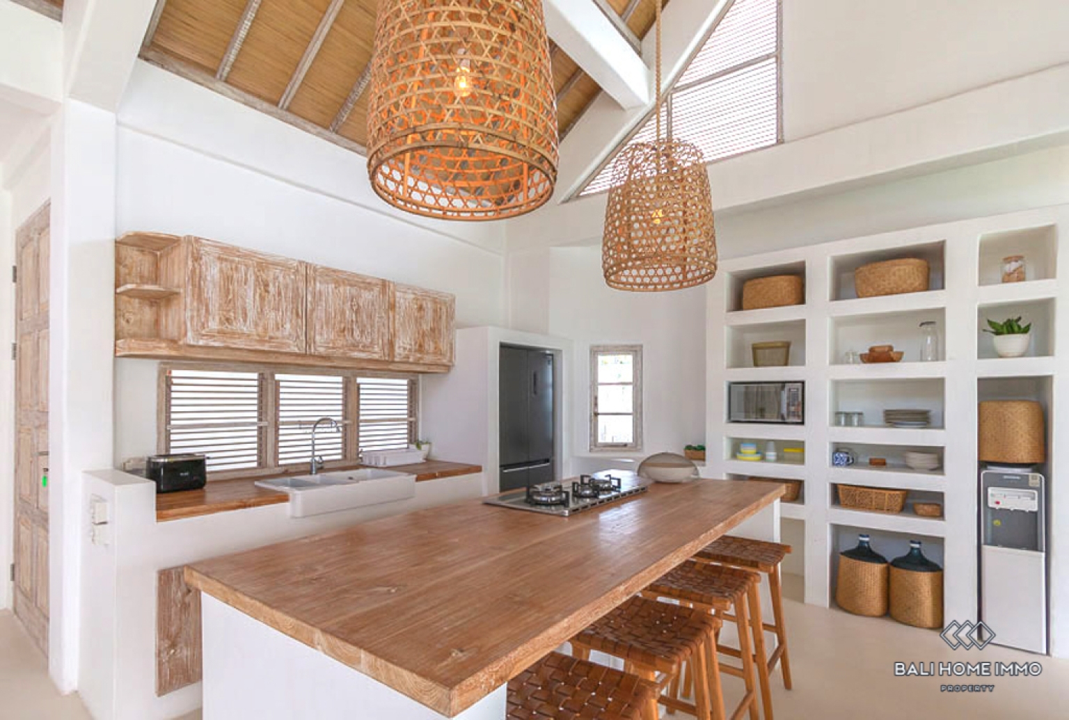 Beautiful 4 Bedroom Villa for Rent in Bali Umalas — image 8