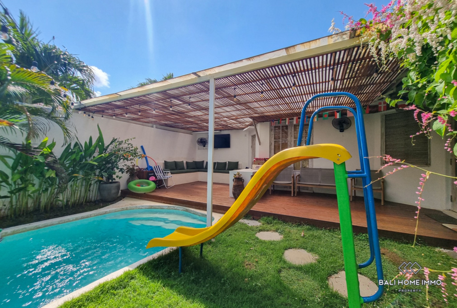 Beautiful 4 Bedroom Villa for Rent in Bali Umalas — image 19