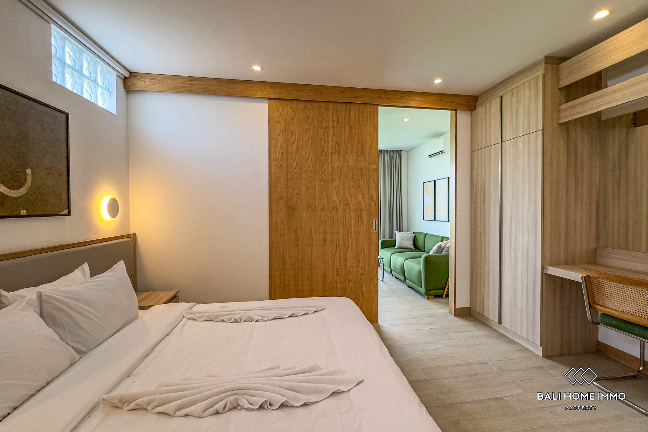 Beautiful design 1 Bedroom apartment for rental in Buduk Bali — image 11