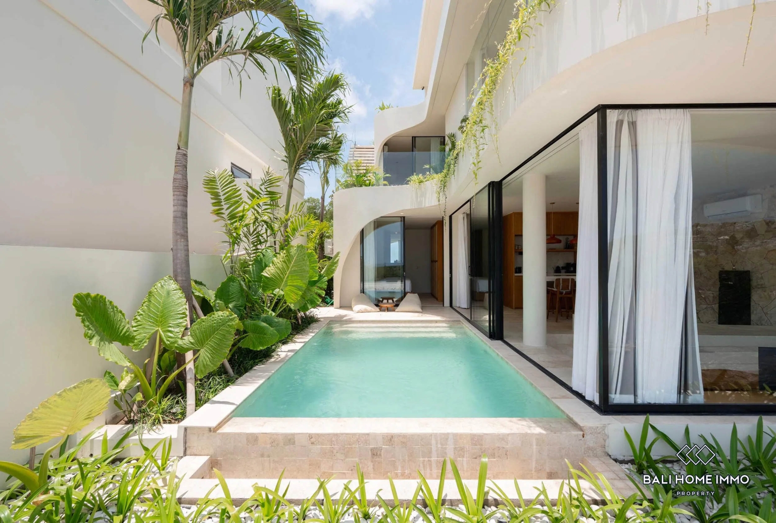 BEAUTIFUL OCEAN VIEW 3 BEDROOMS VILLA FOR MONTHLY RENTAL IN ULUWATU – BINGIN — image 1