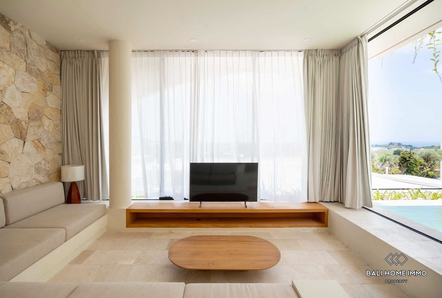 BEAUTIFUL OCEAN VIEW 3 BEDROOMS VILLA FOR MONTHLY RENTAL IN ULUWATU – BINGIN — image 4