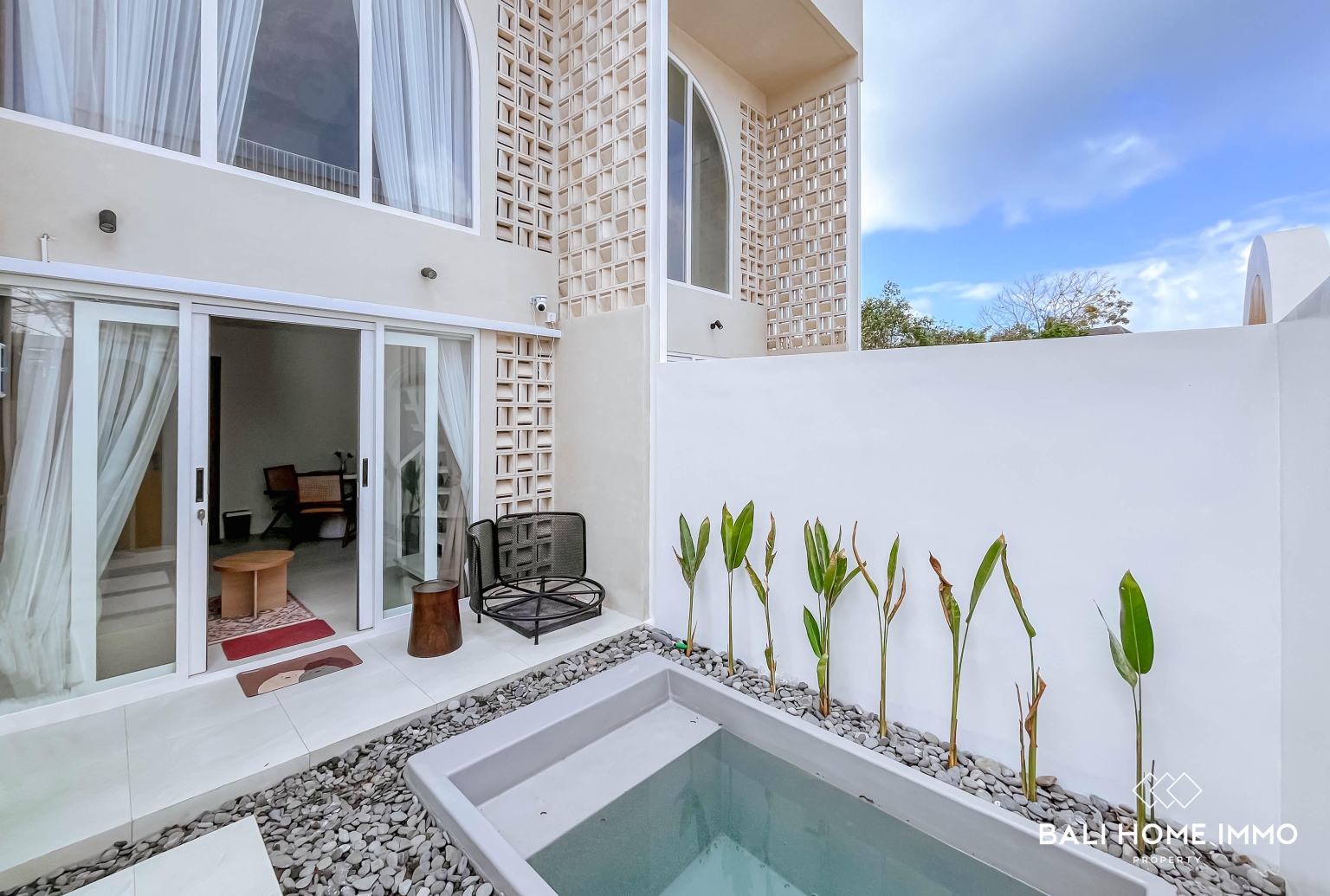 BRAND NEW 1 BEDROOM VILLA FOR MONTHLY & YEARLY RENTAL IN ULUWATU - NYANG NYANG