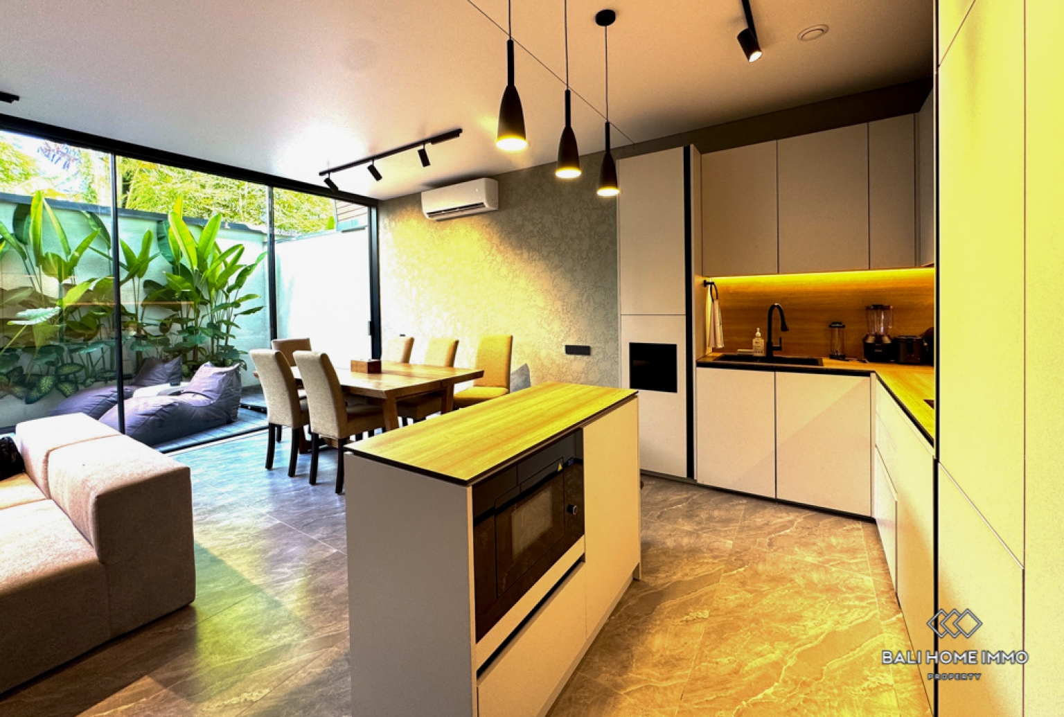 Brand New 2 Bedroom Villa for Monthly Rental in Bali Umalas — image 6