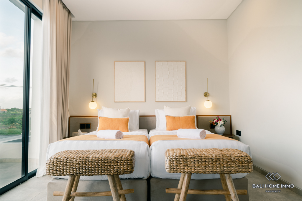 Brand new 2 Bedroom Villa with rice field view For Rental in Batu Bolong Canggu — image 16