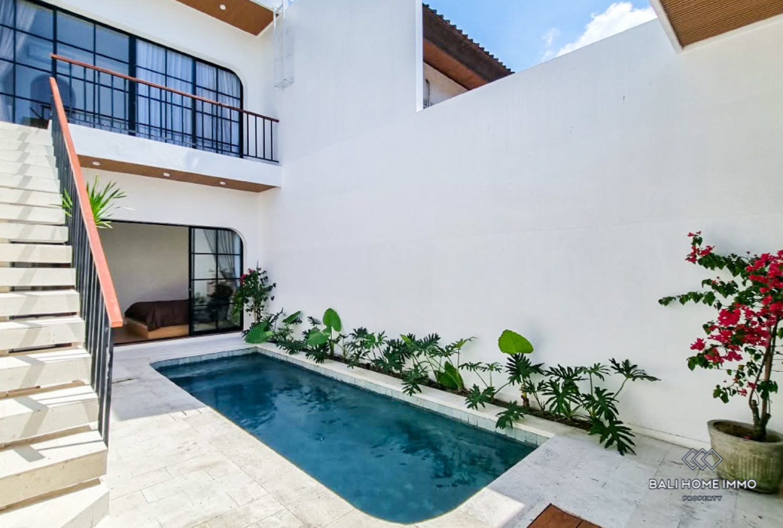 Brand New 2 Bedroom Villa for Yearly Rental in Bali Canggu Residential Side