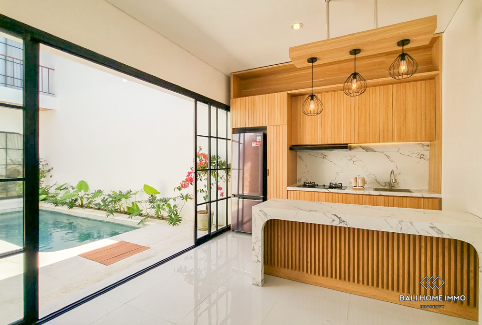 Brand New 2 Bedroom Villa for Yearly Rental in Bali Canggu Residential Side — image 5
