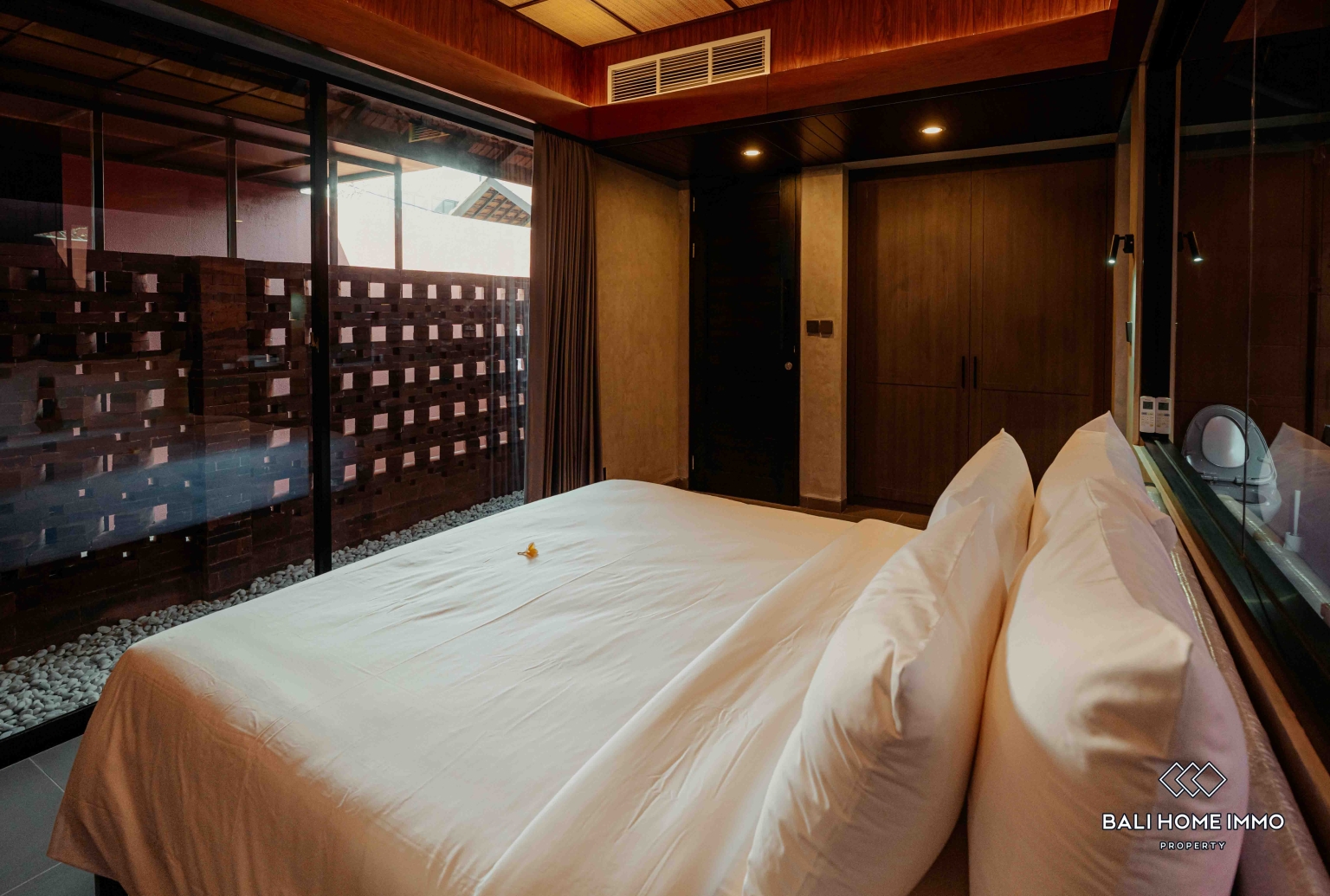 BRAND NEW 2 BEDROOMS VILLA FOR YEARLY & MONTHLY RENTAL IN JIMBARAN — image 16
