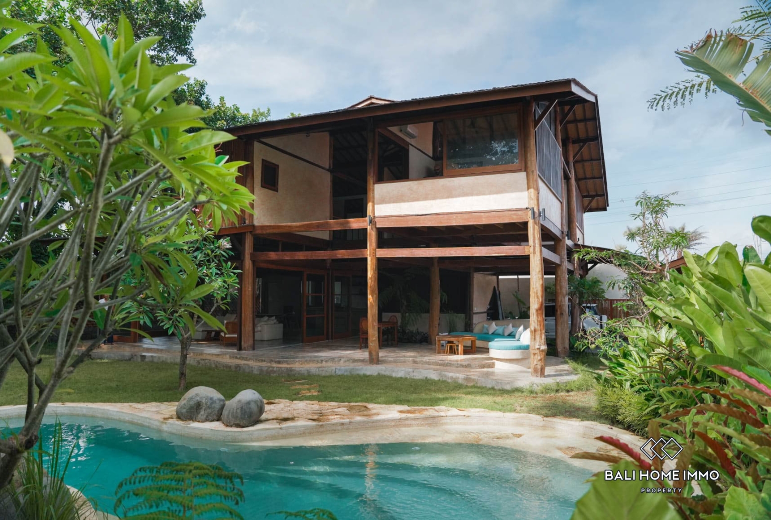 Brand New 4 Bedrooms Ocean View Villa for rent in Ketewel