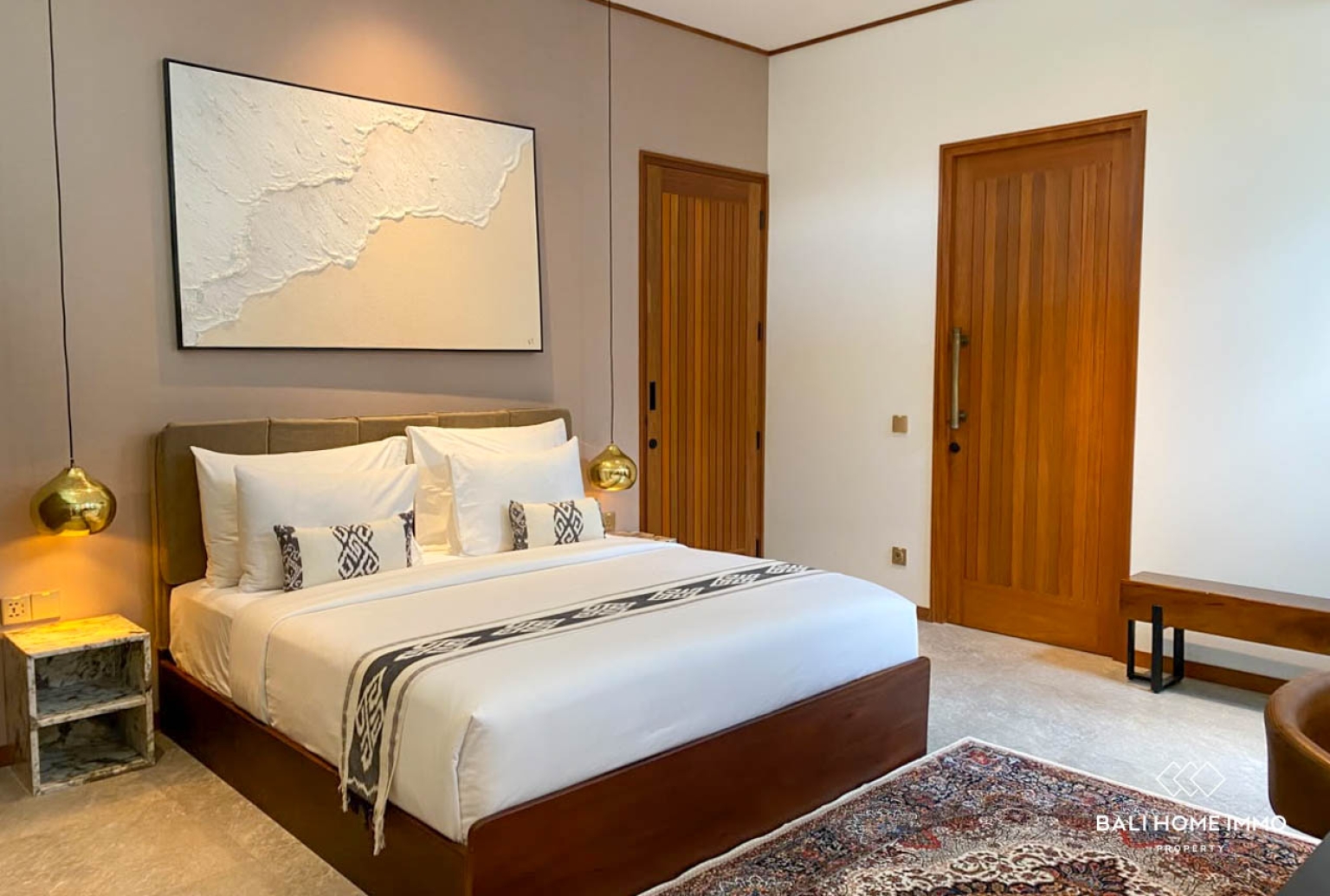 BRAND NEW MODERN 4 BEDROOM VILLA FOR RENT IN TUMBAK BAYUH — image 12