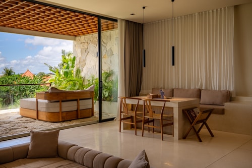 Canggu 1BR Studio | Sunset Pool Balcony & Workdesk in Canggu, Bali — image 2