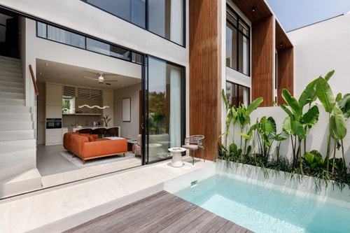 Chic 2BR Coastal Villa w/ Pool & Rooftop Lounge in Canggu, Bali — image 8