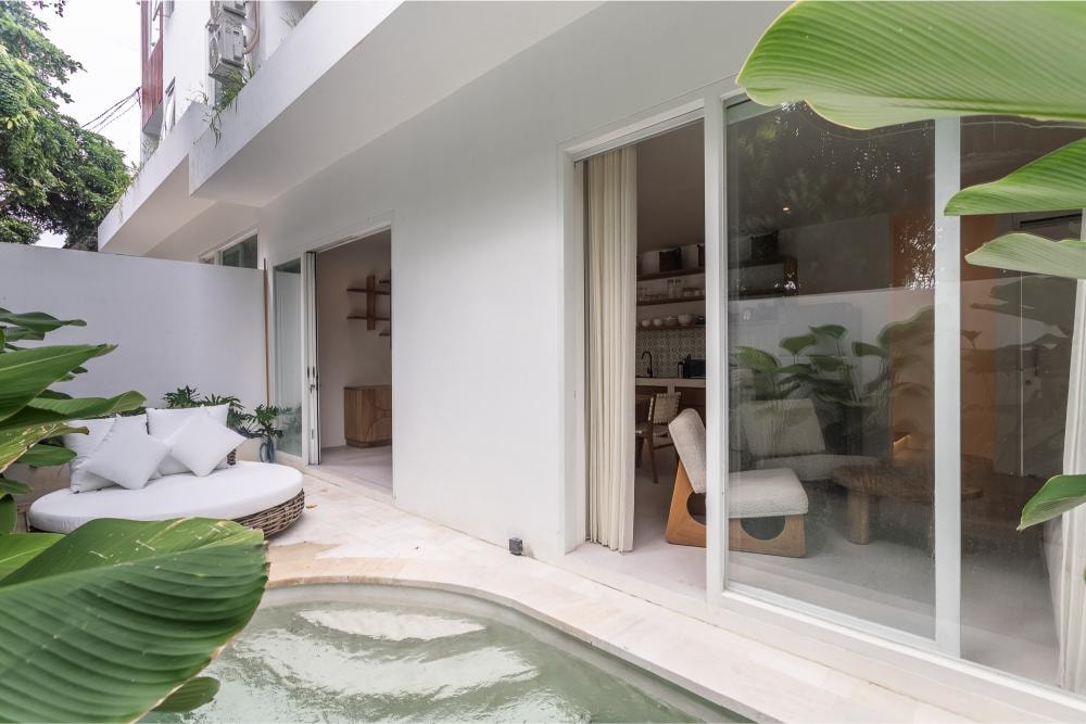 3BR Private Pool Townhouse in Cemagi in Canggu, Bali — image 9