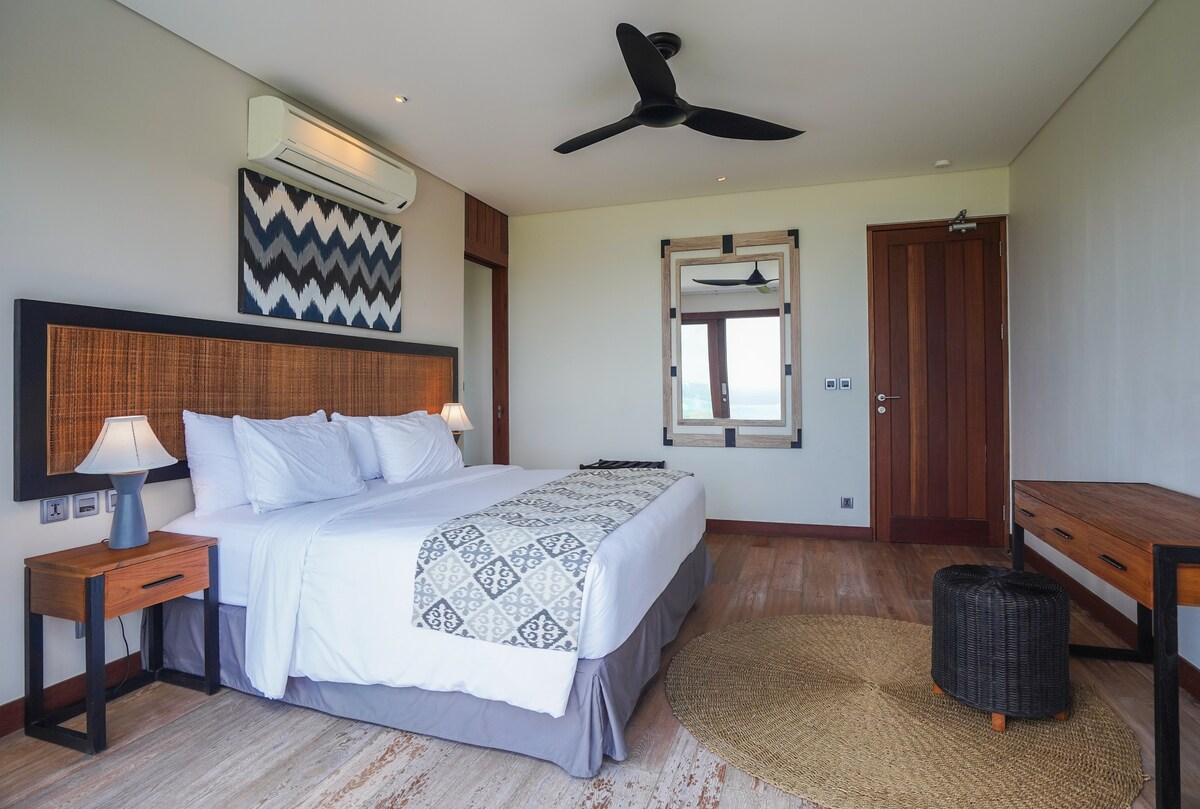 Villa Surya — 5BR Villa Rental in Lombok — image 12