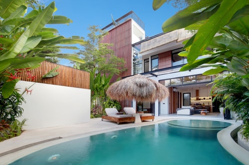 Stylish 3BR Villa Canggu | Rooftop and Plunge Pool in Canggu, Bali — image 1