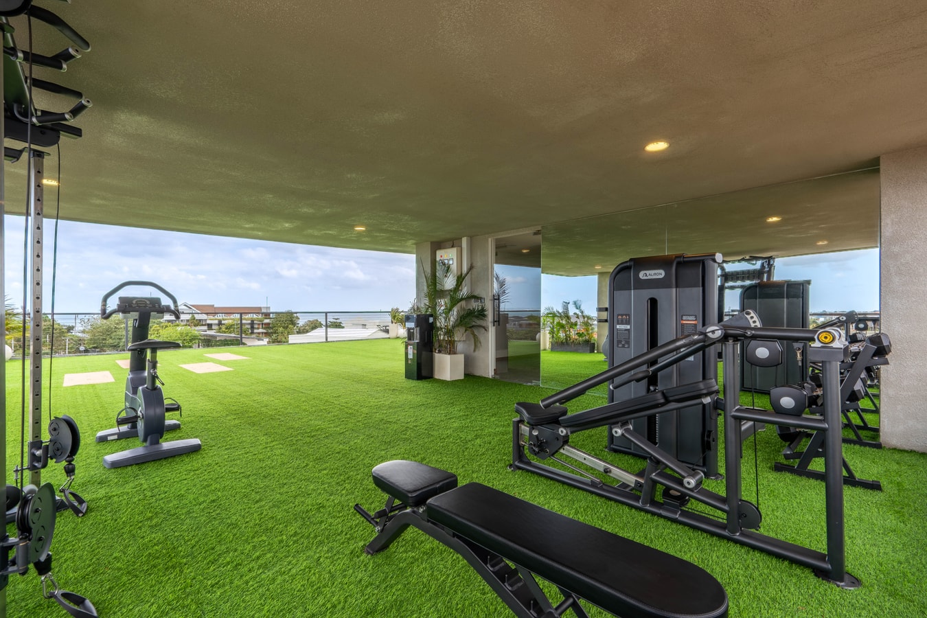 1BR Studio Canggu | Rooftop Gym, Sauna & Pool in Canggu, Bali — image 7