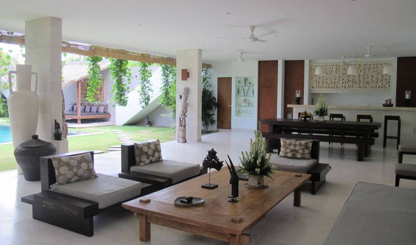 Seminyak Villa 3395 — image 13