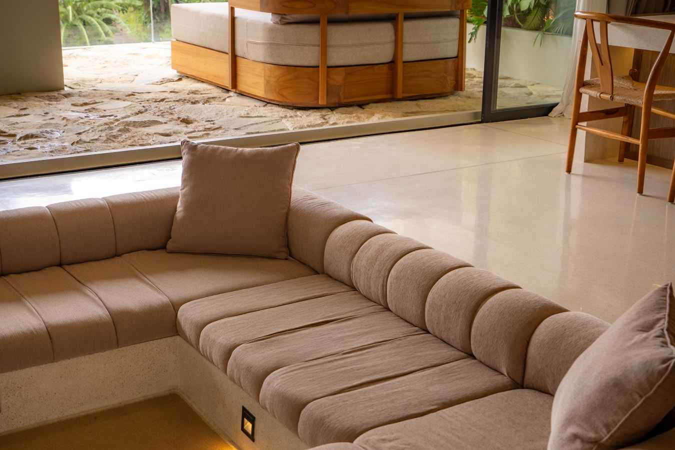 1BR Suite Canggu | Plunge Pool & Rice Fields View in Canggu, Bali — image 5