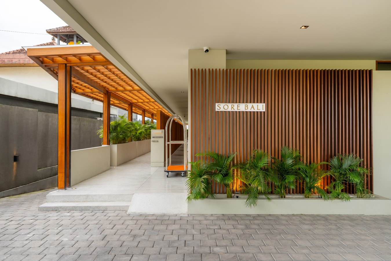2BR Tranquil Luxury Penthouse | Rice Field & Pool in Canggu, Bali — image 13