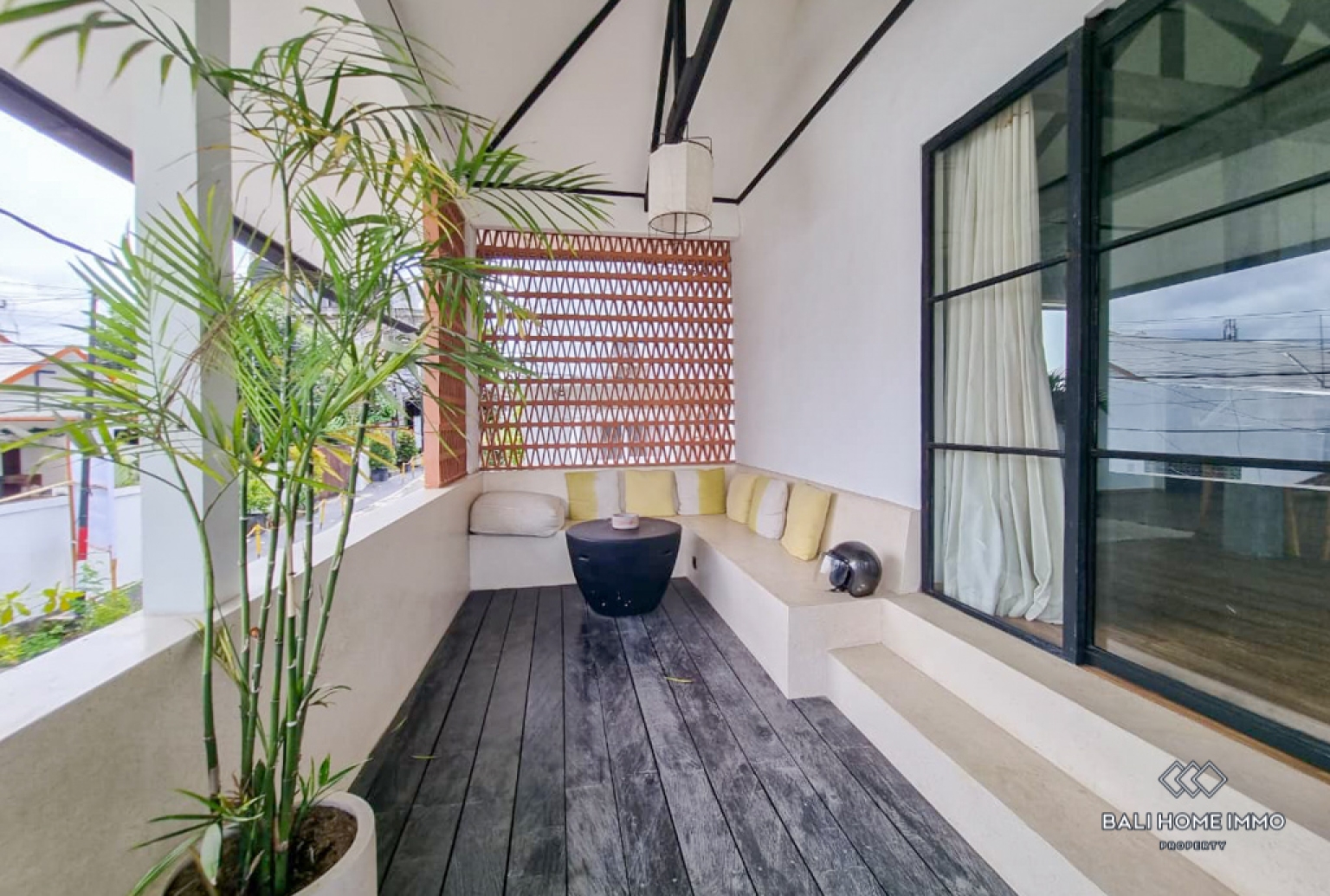 Charming 1 Bedroom Apartment for Monthly Rental in Bali Canggu Berawa — image 17