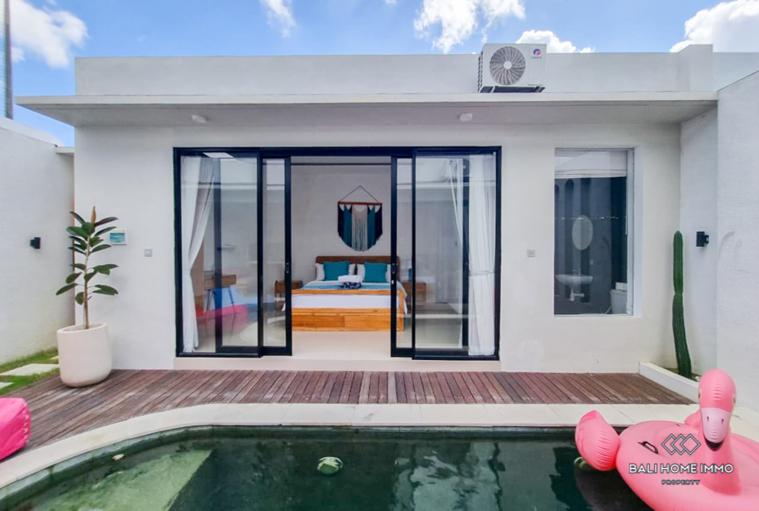 Charming 2 Bedroom Villa for Rent in Bali Seminyak Residential Side — image 4