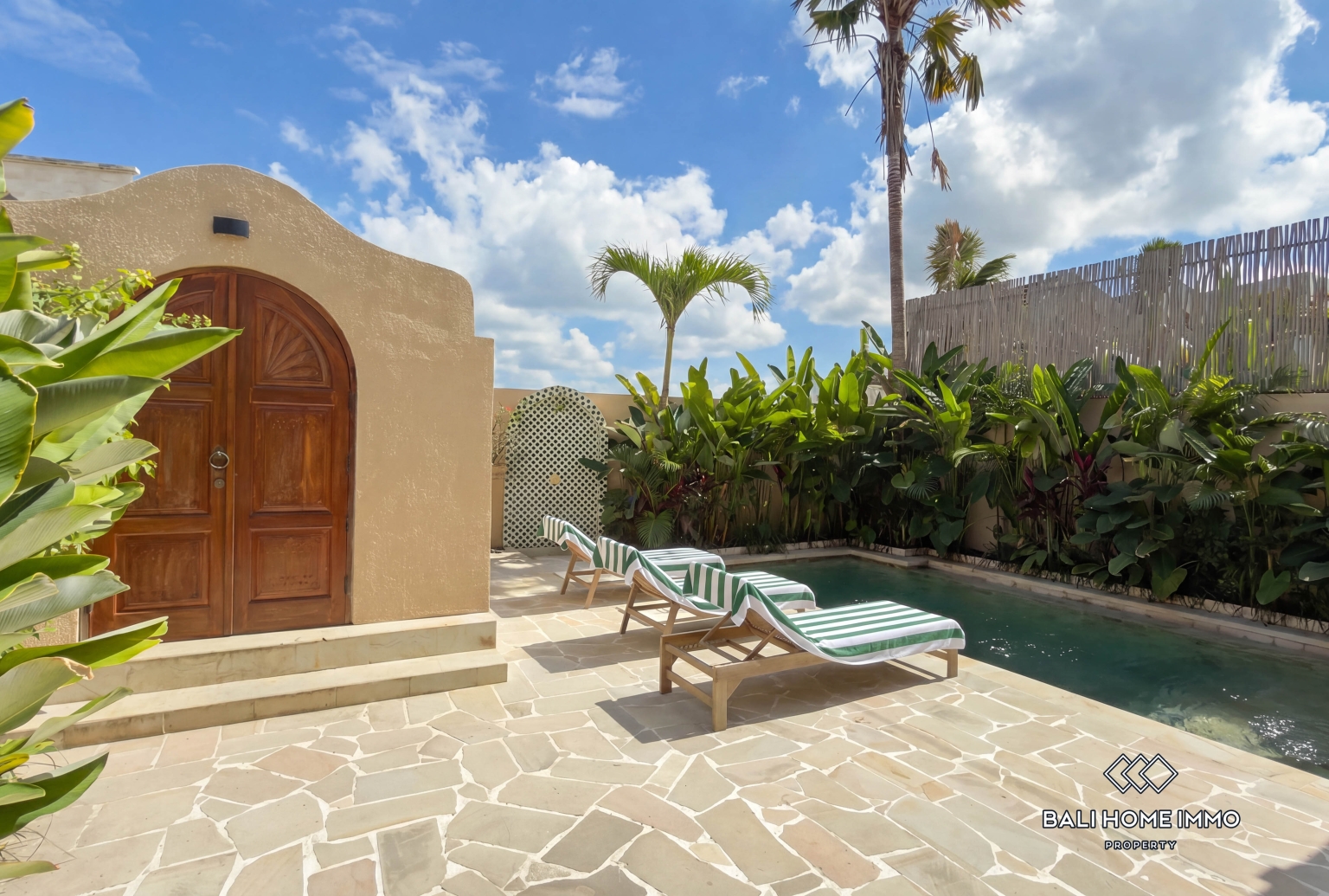 Charming 2-bedroom villa for rent in Canggu Berawa — image 15