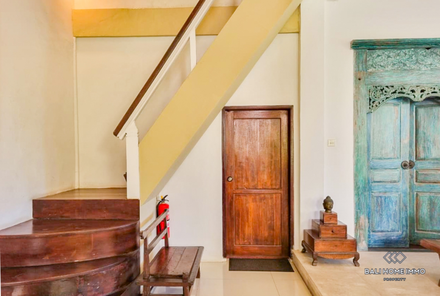 Charming 2 Bedroom Villa for Yearly Rental in Bali Seminyak Oberoi — image 13