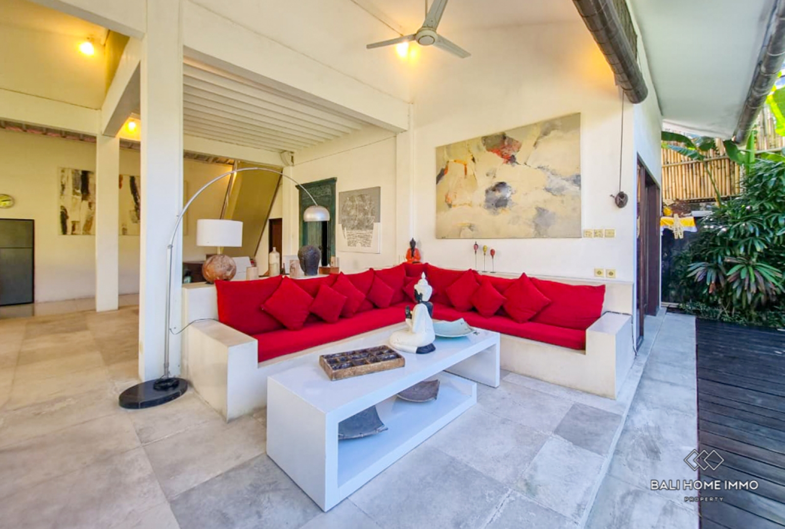 Charming 2 Bedroom Villa for Yearly Rental in Bali Seminyak Oberoi — image 1