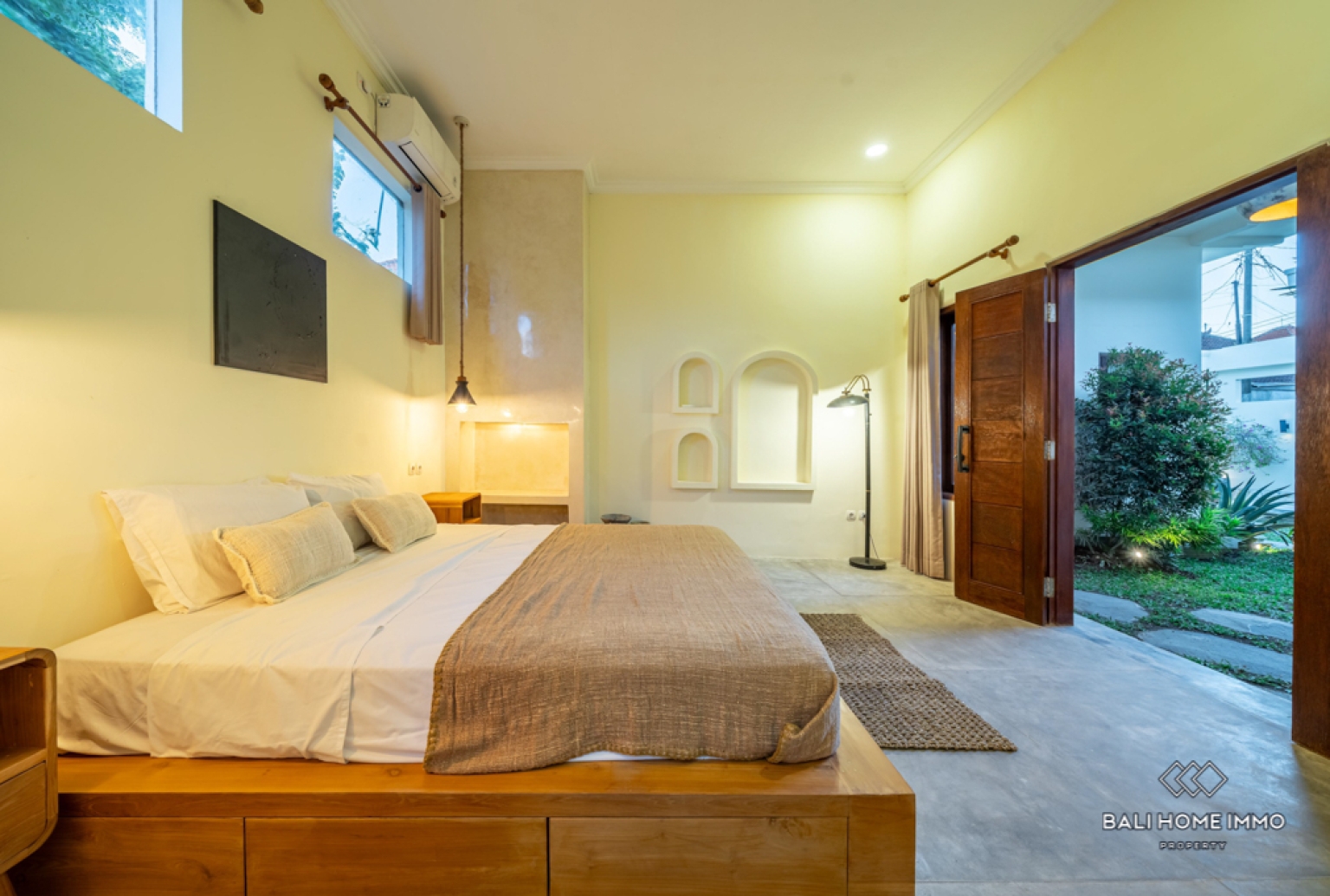 Charming 3 Bedroom Villa for Yearly Rental in Canggu Residential Side — image 5