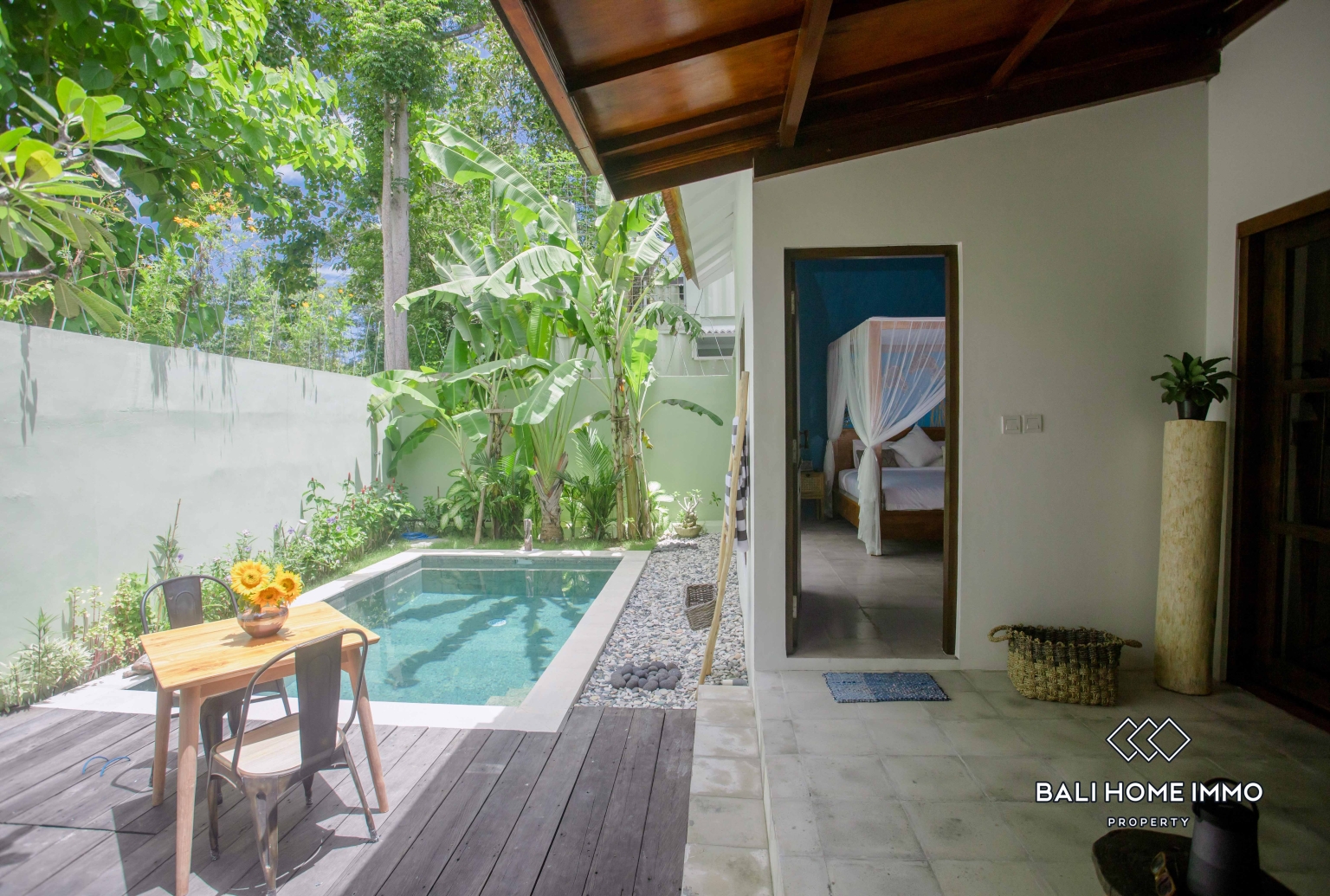 Charming Traditional 2 Bedroom Villa for Rent Near Bingin Beach — image 1