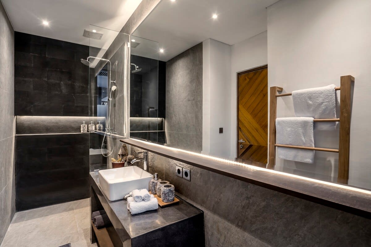 Villa 10BR Palm & Jungle in Ubud — image 12