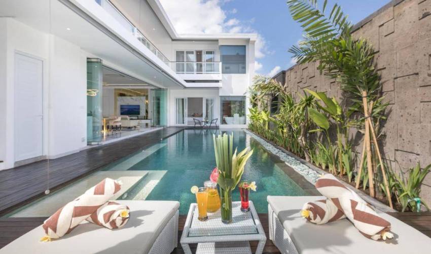 Legian Villa 3327 in Legian / Kuta — image 5