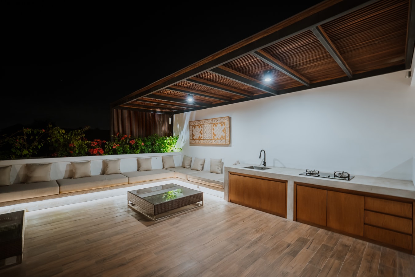 Canggu Stylish 3BR Villa Escape W/ Rooftop & Pool in Canggu, Bali — image 11