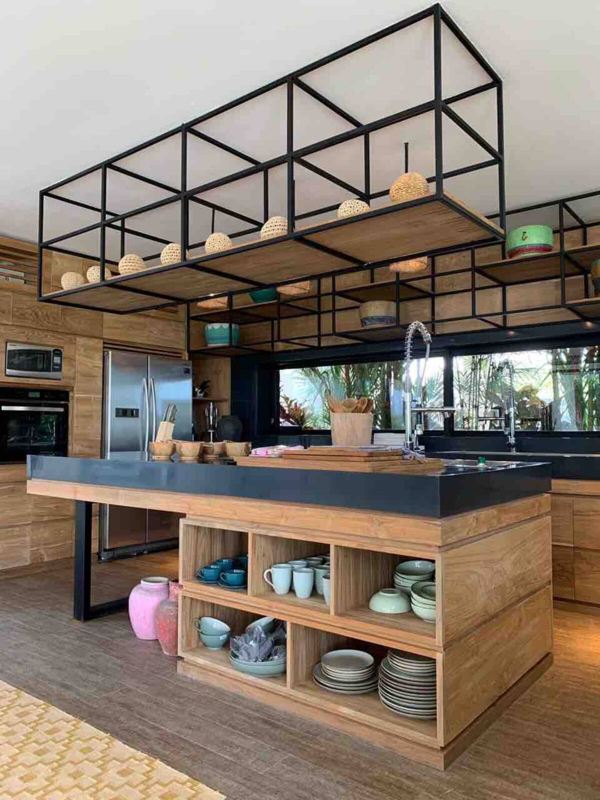 Sapta Bayuh Luxury villa — 7BR Villa Rental in Canggu — image 4