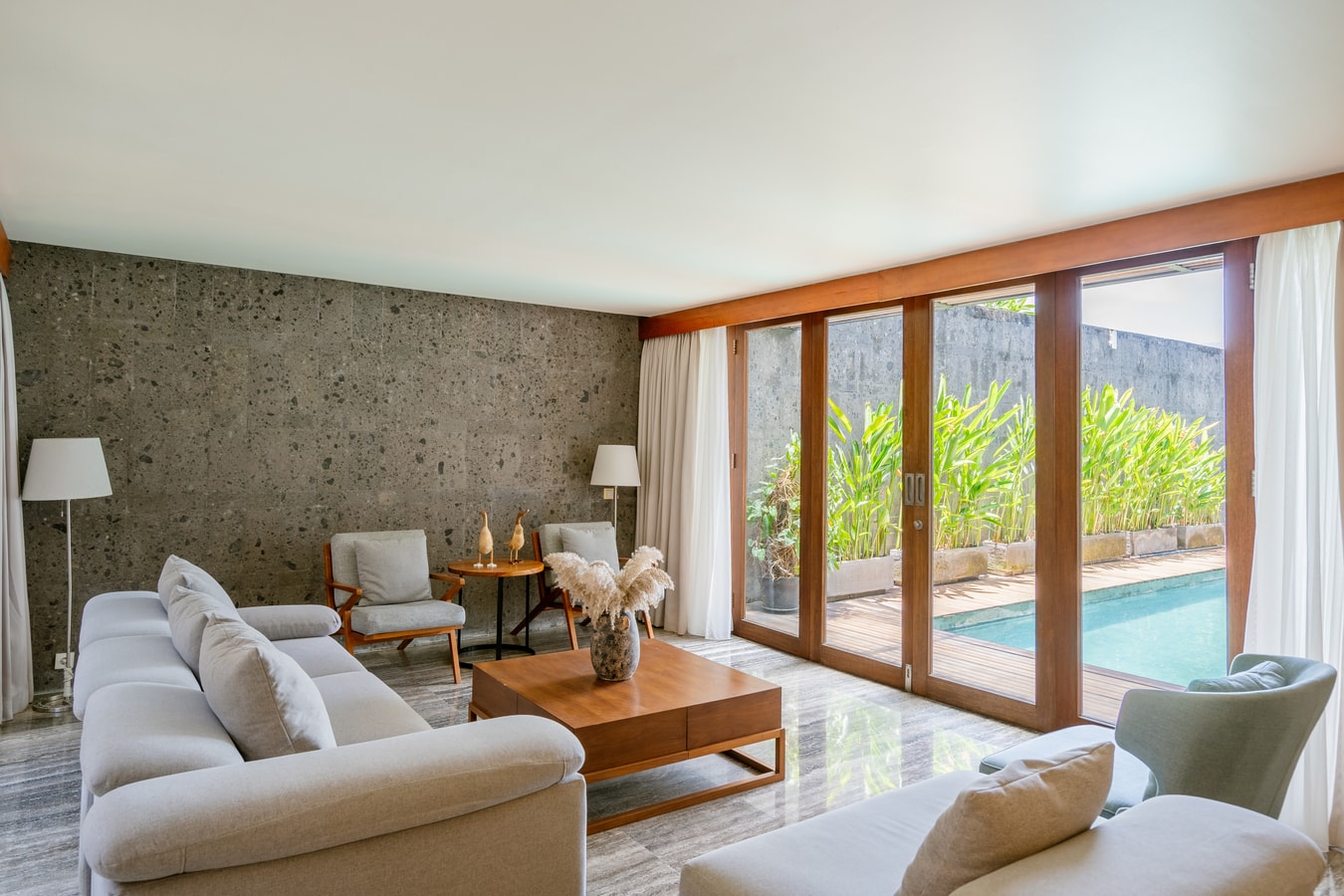 Saidov Villa - 4BR with Pool & Billiard, Berawa in Canggu, Bali — image 5