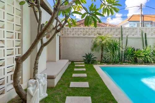 2BR Prime Location Umalas Villa | Pool, Near Cafés in Canggu, Bali — image 10