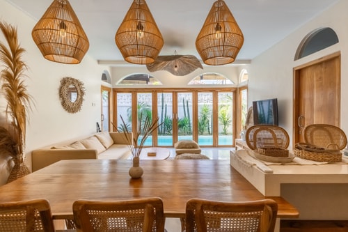 2BR Prime Location Umalas Villa | Pool, Near Cafés in Canggu, Bali — image 18