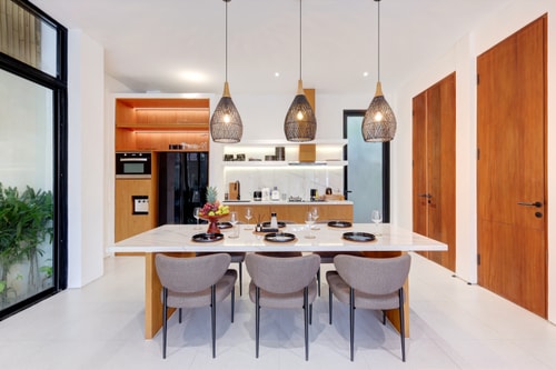3BR: w/ Sunken living and Plunge Pool Rooftop #1 in Canggu, Bali — image 4