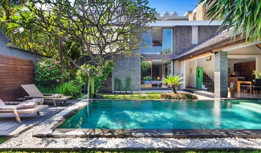 Seminyak Villa 3951 — image 2