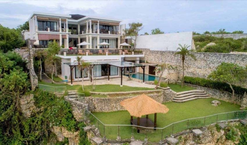 Uluwatu Villa 3766 — image 2