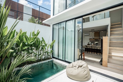 Contemporary Canggu 2BR Villa w/ Pool, Prime Loc in Canggu, Bali — image 1
