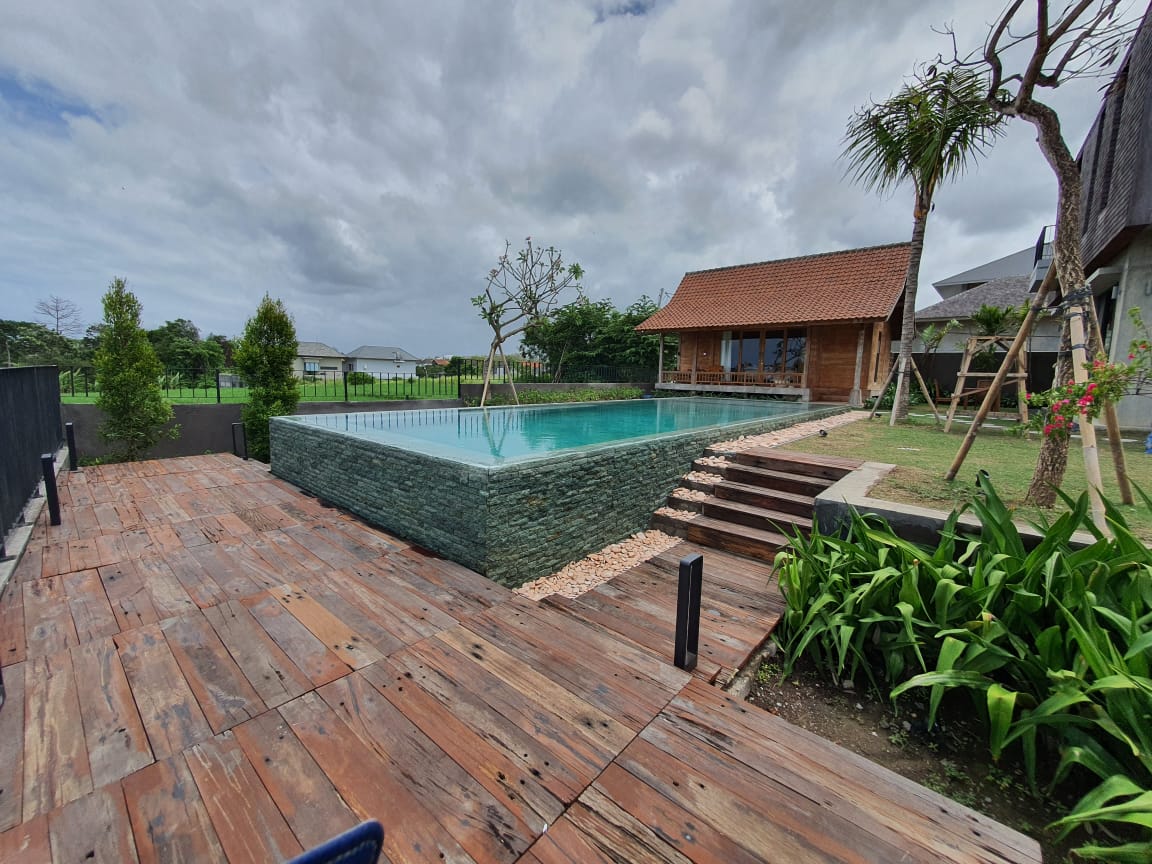 Lush Modern Hideaway 3 Bedroom Private Villa in Canggu — image 3