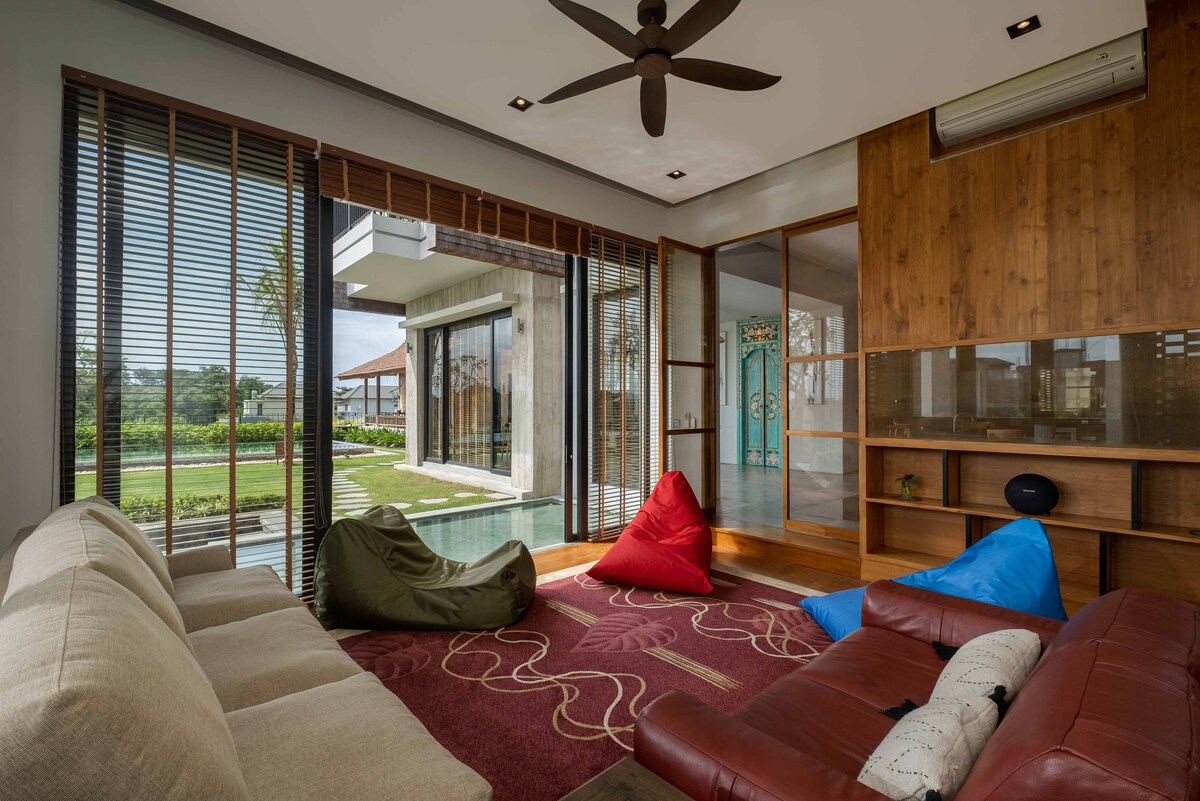 Lush Modern Hideaway 3 Bedroom Private Villa in Canggu — image 6