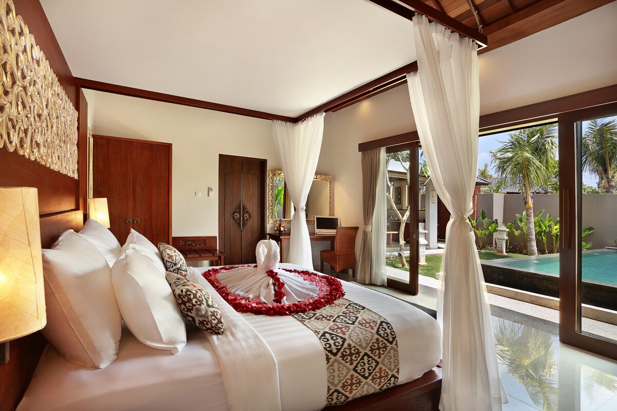 Modern Tropical Charm 1 Bedroom Private Villa in Jimbaran — image 4